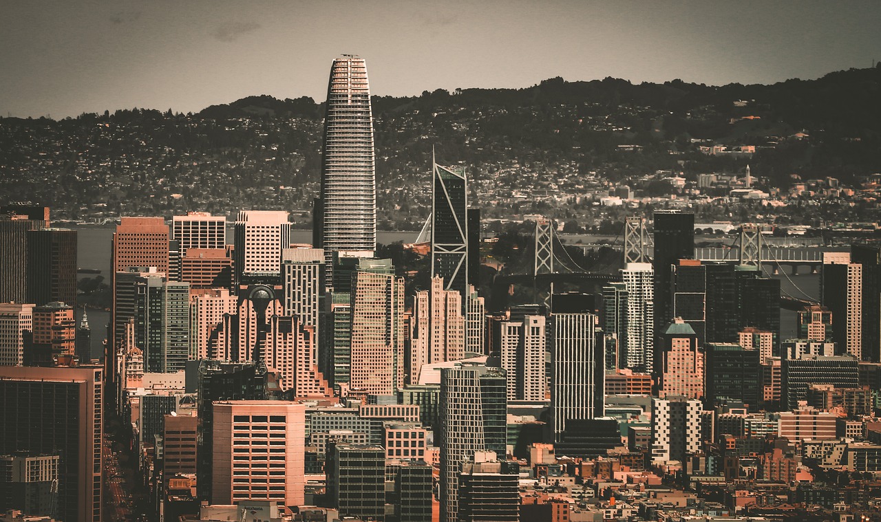 在刚刚落幕 在刚刚落幕